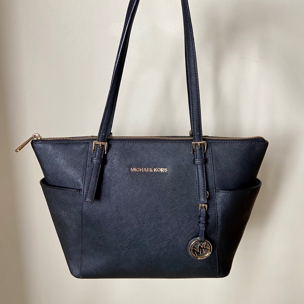 Michael Kors Jet Set Leather Tote